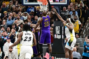 kpl中国官网 -包含NBA季后赛赛后走向成谜，里昂遗憾出局，气氛紧张，年轻球员得到机会的词条